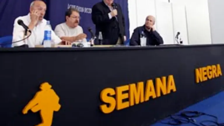 Vicente &Aacute;lvarez Areces presidi&oacute; el acto de clausura. 