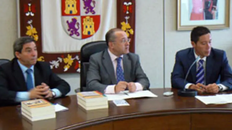   De izda. a dcha., Juan Andrés Blanco, Félix Colsa y Jorge Moreta. 