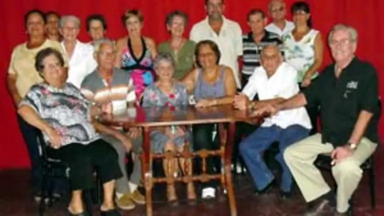  Los asturianos debatieron sobre los valores aportados a Cuba.