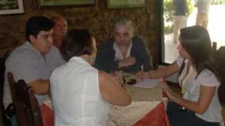  Un momento de la presentaci&oacute;n a los medios. 