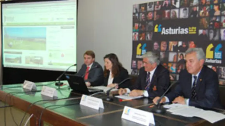  Un momento de la presentaci&oacute;n de la iniciativa &lsquo;Golf Asturias&rsquo;.