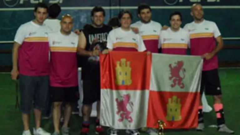  Integrantes del equipo campeón.