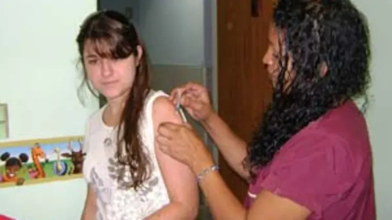  Un instante de la Jornada de Vacunaci&oacute;n Antigripal.