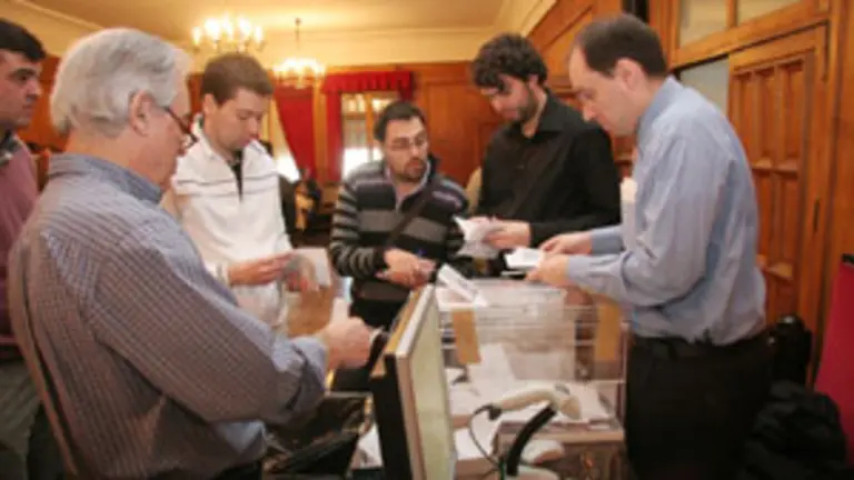  El recuento de votos del exterior ya no volver&aacute; a repetirse en los comicios municipales que se celebren en Espa&ntilde;a. 