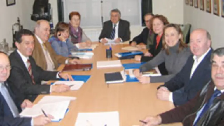 La Comisi&oacute;n Delegada del Consejo de Comunidades Asturianas dise&ntilde;&oacute; las actividades para 2011. 