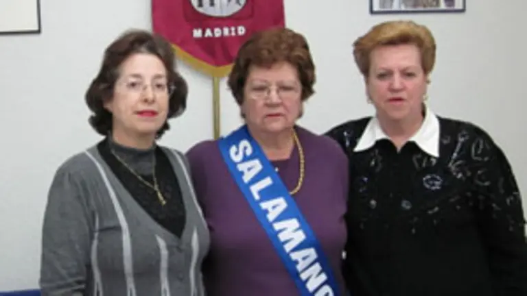  La presidenta de la Casa de Salamanca en Madrid y las Águedas de 2010 y 2011.