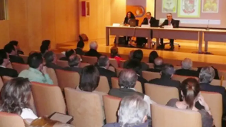  Un momento de las jornadas. 