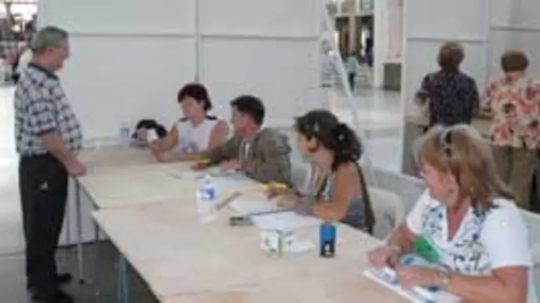  Un instante de los comicios celebrados en abril de 2009.