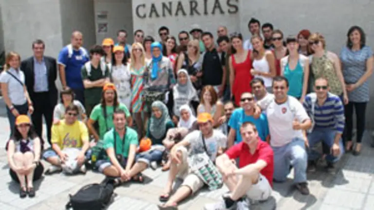  Foto de familia de los participantes en el programa europeo ‘Juventud en Acción’.
