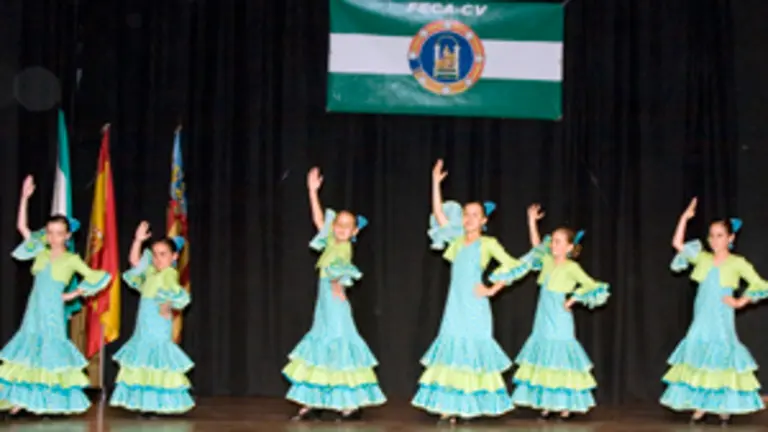  Actuaci&oacute;n de uno de los cuadros infantiles.