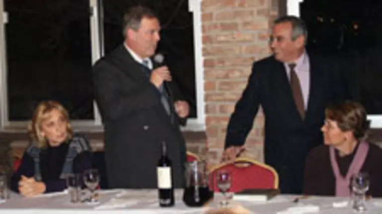 Jos&eacute; Segade recibi&oacute; a Jorge Torres como nuevo presidente.