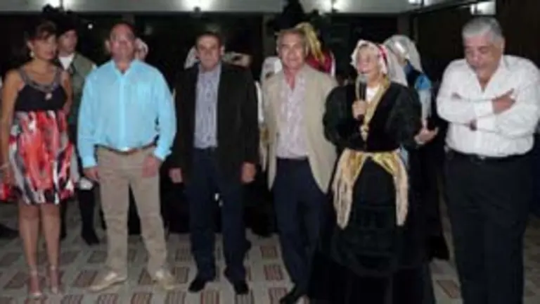 Deisy Mocharrafich, &Aacute;ngel Miguel Quiroga Sobrado, Manuel Vieiros Puga, Alfonso P&aacute;jaro Nogueira, Mar&iacute;a R&uacute;a de Garc&iacute;a y Manuel Sinde Porto. 