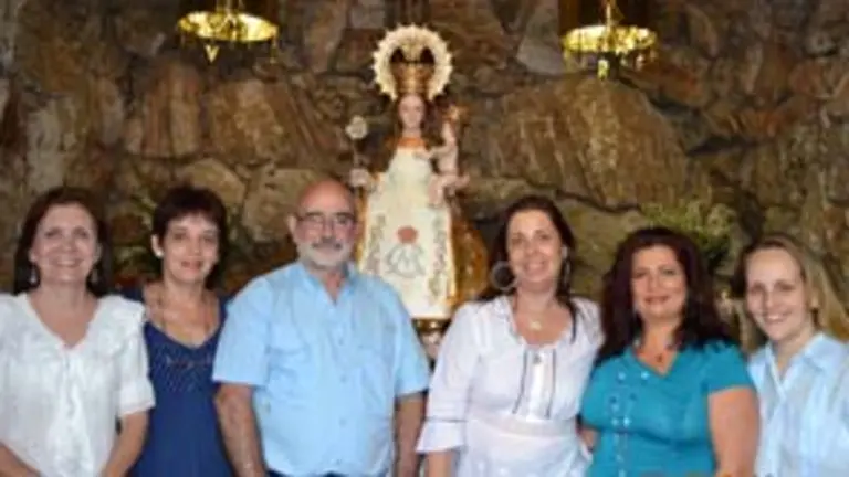  Algunos miembros de la Junta Directiva: Mar&iacute;a Zoraida S&aacute;nchez, Ana Gloria Somohano, Belisario Pellico, Carolina Redondo Alabacete, presidenta; Maruchi Vittorino y Zunimar Mart&iacute;nez.