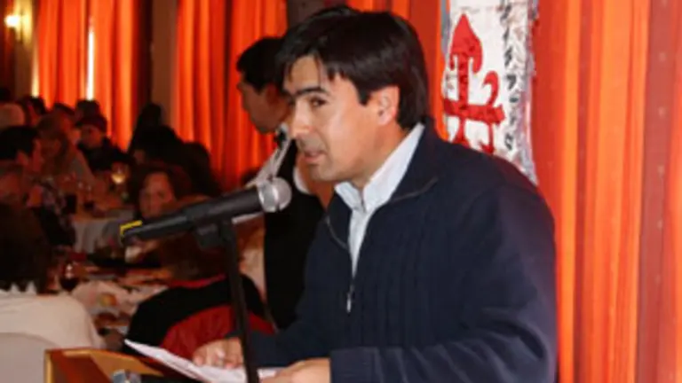  Discurso de Claudio Az&uacute;a, presidente del Centro Gallego de Valparaiso