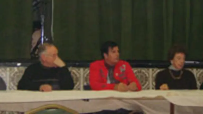  La Mesa de la Asamblea del Centro Andaluz de Mar del Plata, celebrada el pasado d&iacute;a 12 de agosto.