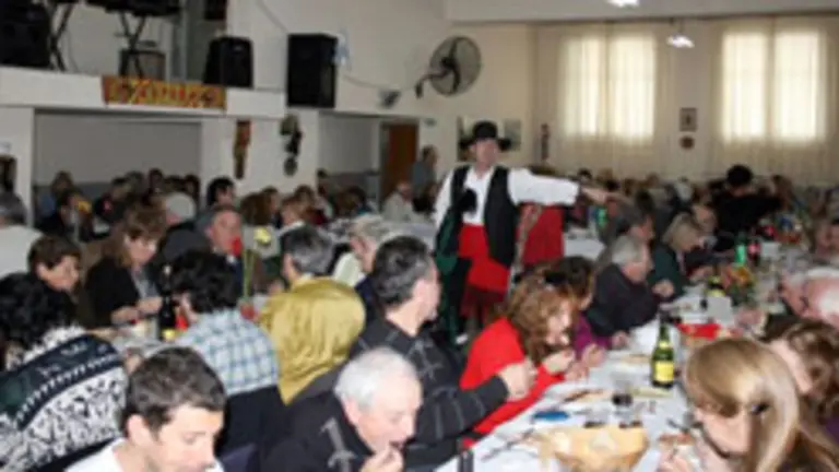  Panor&aacute;mica del sal&oacute;n, durante la celebraci&oacute;n del 95&ordm; aniversario de la instituci&oacute;n.