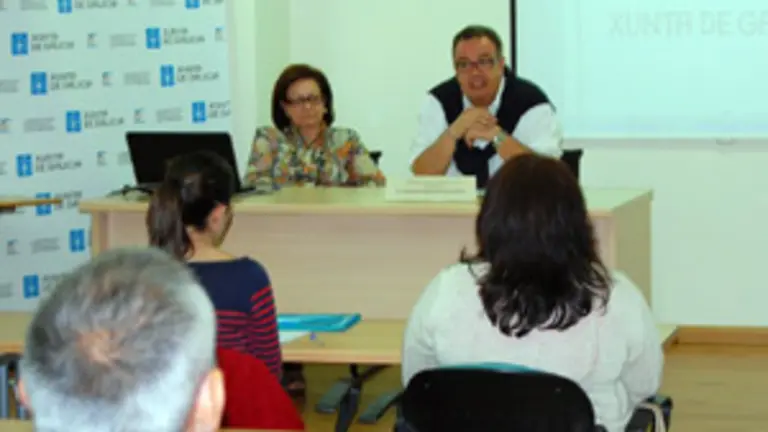 gm Antonio Aguar&oacute;n presidi&oacute; la jornada, que incidi&oacute; sobre tarifas el&eacute;ctricas y n&uacute;meros de tel&eacute;fono con cobros adicionales.