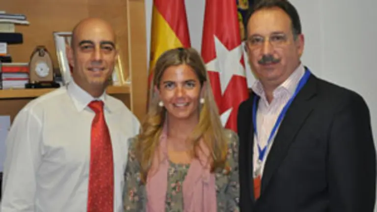  Victoria Cristóbal con Javier Grande -a la dcha.- y Javier Pérez.