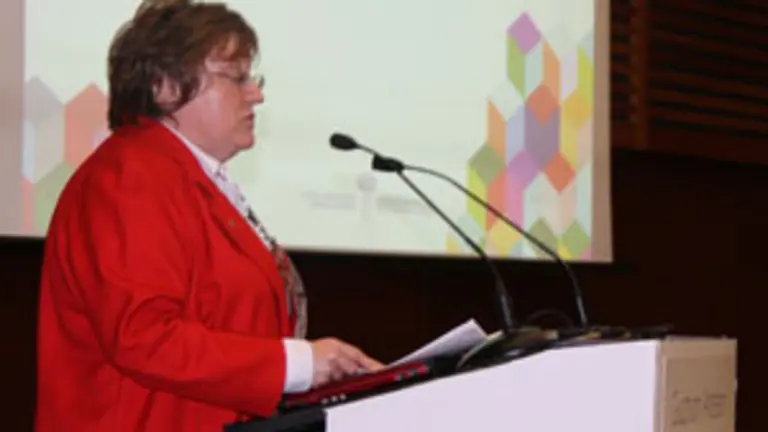  Maite Bengoa, representante de FIVU.