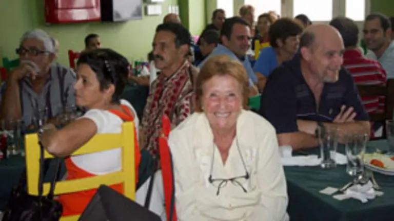  La emigrante Concepci&oacute;n Miranda asisti&oacute; a la velada.