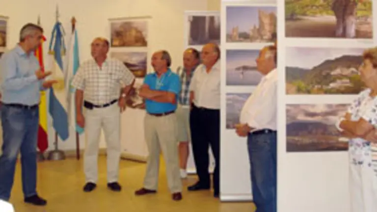  L&oacute;pez Dobarro, durante su intervenci&oacute;n en la inauguraci&oacute;n. 