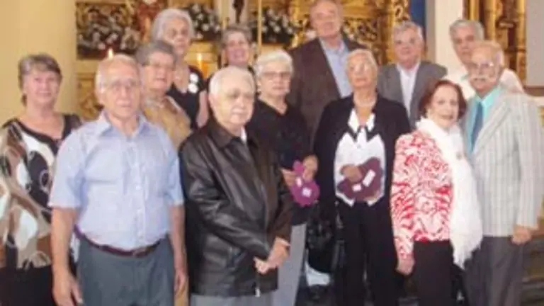  Parte de la Directiva de la Fundación, presidida por Nicolás Trujillo.