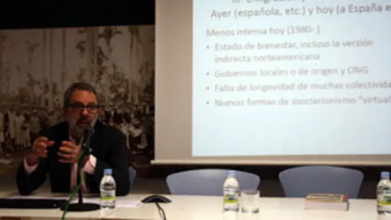 Un momento de la intervención de José C. Moya. 