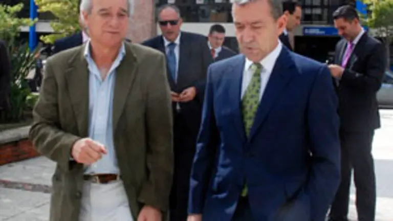 El presidente de Canarias con el intendente de Maldonado. 
