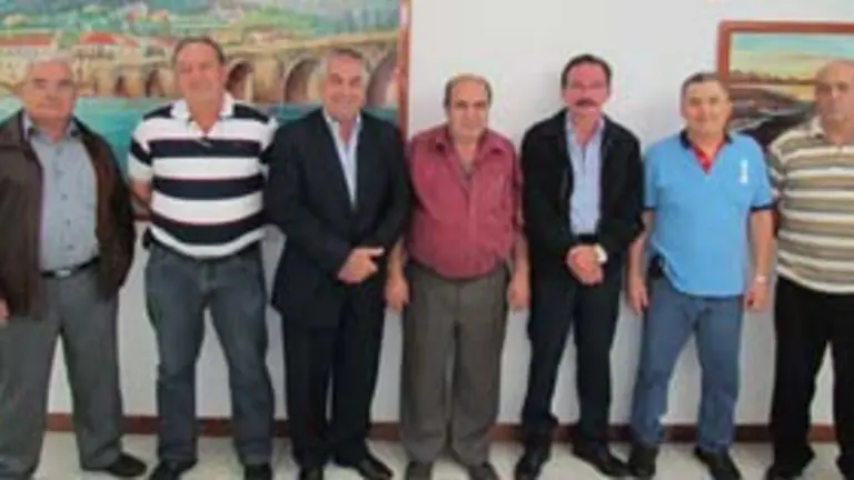 Nueva Junta Directiva de la Asociaci&oacute;n Ben&eacute;fica Hijos de Lal&iacute;n, per&iacute;odo 2012-2014.