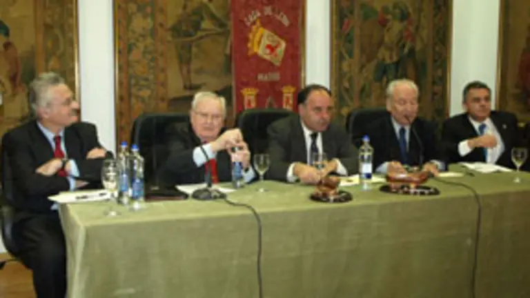 Un momento de la ceremonia de entrega de las Madre&ntilde;as de Oro. 