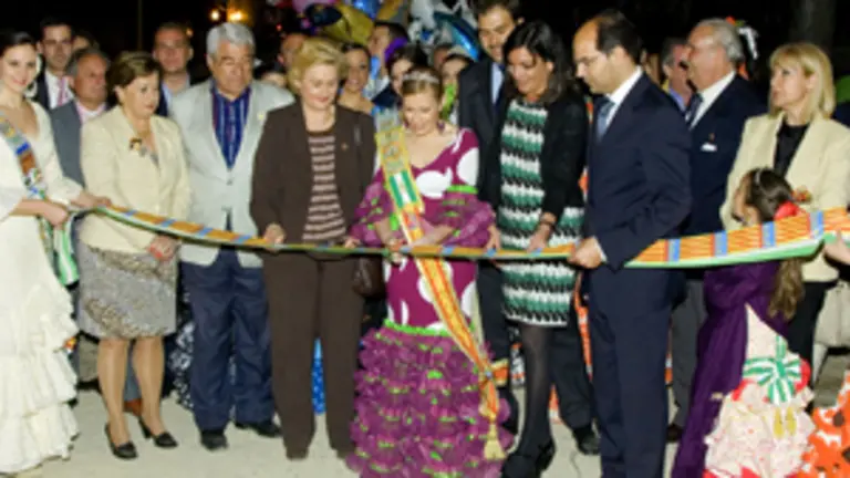 Un momento de la inauguraci&oacute;n de la fer&iacute;a. 