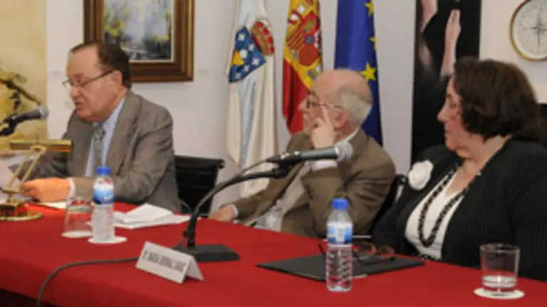 Manuel Mourelle de Lema, durante su intervenci&oacute;n en la Casa de Galicia en Madrid. 