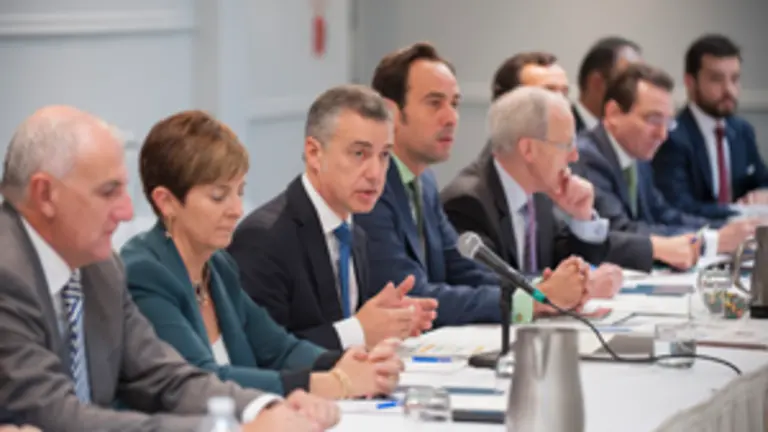 2013_10_09_lhk_empresas_firma_0036