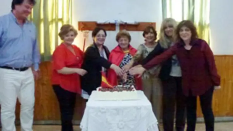 madryn.xantar corte de torta