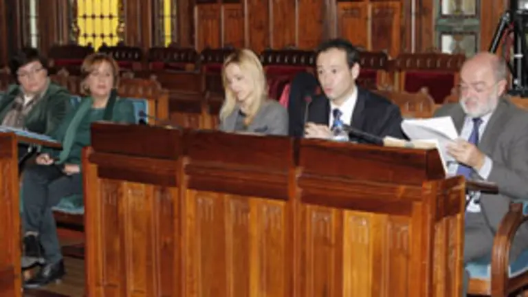 2013_12_10 consejero Presidencia en la Junta 1