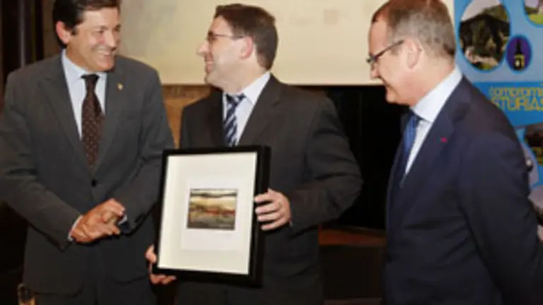 Presidente reunion Compromiso Asturias XXI 1