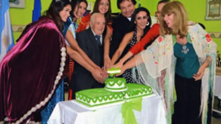 andaluz comodoro cena 6