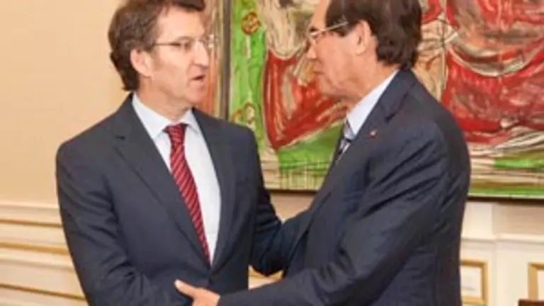PAZO DE RAXOI12,30 h.-     O presidente da Xunta, Alberto N&uacute;&ntilde;ez Feij&oacute;o, manter&aacute; un encontro co embaixador de Filipinas en Espa&ntilde;a, Carlos Salinas, e cunha delegaci&oacute;n de representantes pol&iacute;ticos do pa&iacute;s de visita institucional en Galicia. foto xo&aacute;n crespo21/04/14