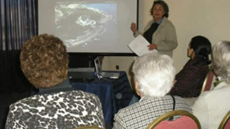 Chile.Charla Palacio de la Magdalena 1