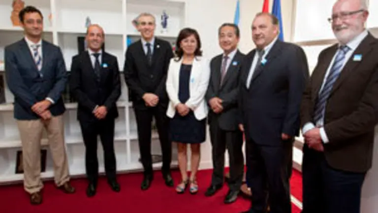 Conde. Delegación Corea2