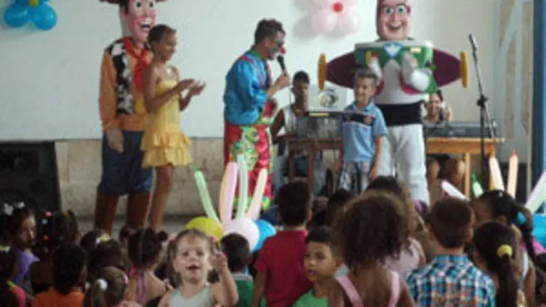 Cuba.Fiesta infantil