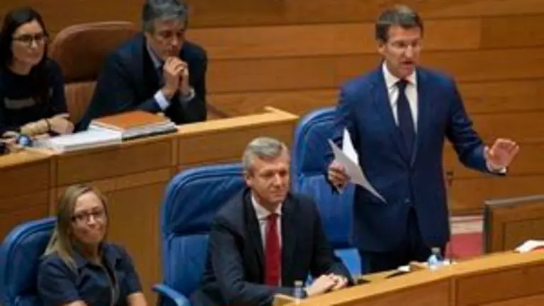 PARLAMENTO10,00 h.-     O titular da Xunta, Alberto N&uacute;&ntilde;ez Feij&oacute;o, responder&aacute; &aacute;s preguntas dos grupos no Pleno da C&aacute;mara galega. Pazo do H&oacute;rreo. foto xo&aacute;n crespo24/09/14