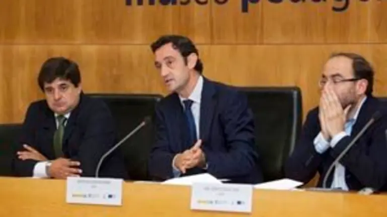 O director do Igape, Javier Aguilera, participar&aacute; no acto de clausura do Curso de Xesti&oacute;n Internacional da Empresa. No sal&oacute;n de actos do Mupega (r&uacute;a San L&aacute;zaro, 107).  foto xo&aacute;n crespo30/09/14