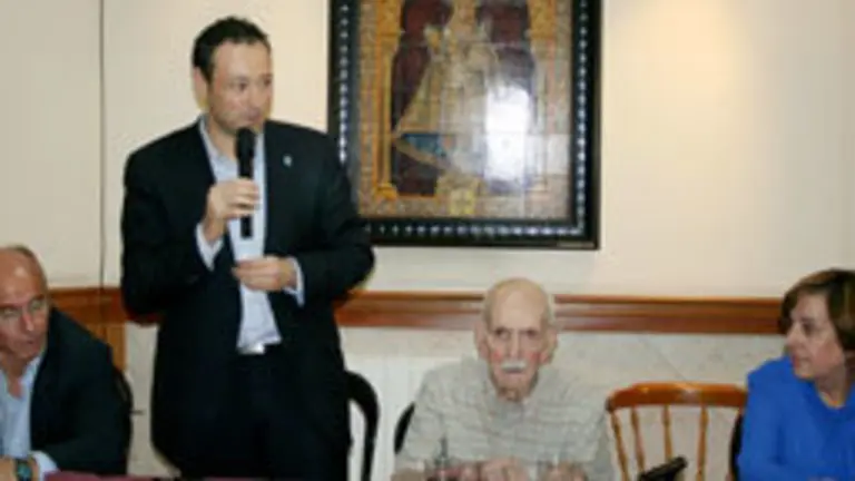 2014_10_29 club tinetense en Buenos Aires 1