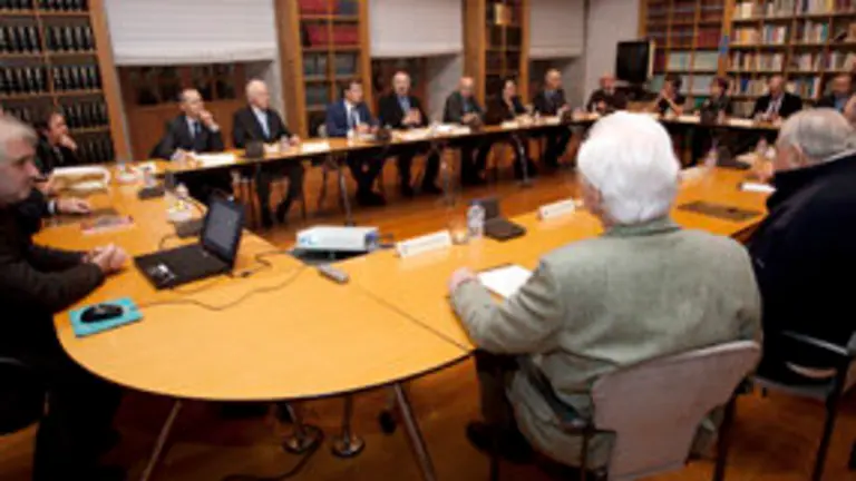 alberto nunez feijoo preside o pleno ordinario do consello da cultura galegafoto: ana varela