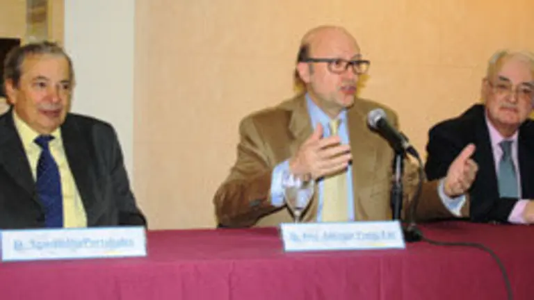 Conferencia Centro Galicia1