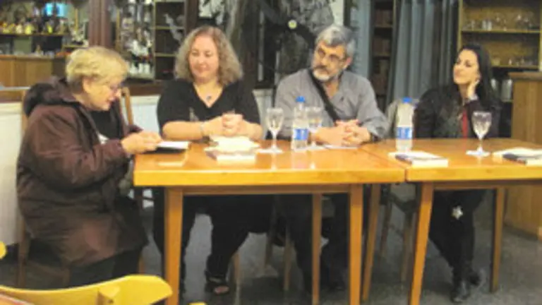 Mar Plata.A revolta dos gorrions_001