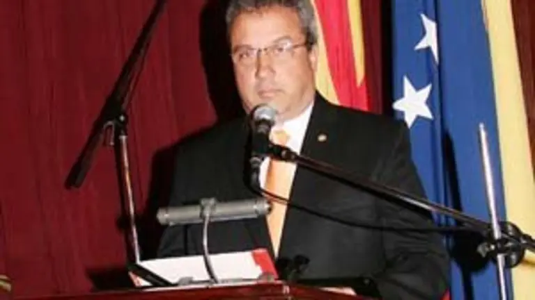 TOMA POSESION HCV 2015 PORT