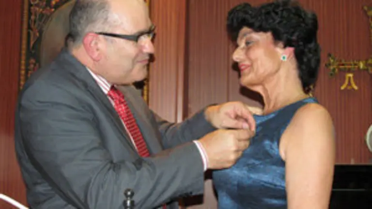 Sevilla.Homenaje Pedro Braña