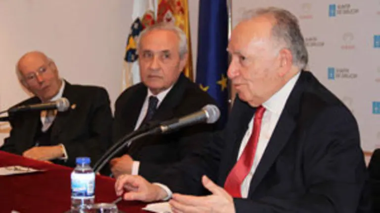 Romay, Ónega y Alonso, en primer término